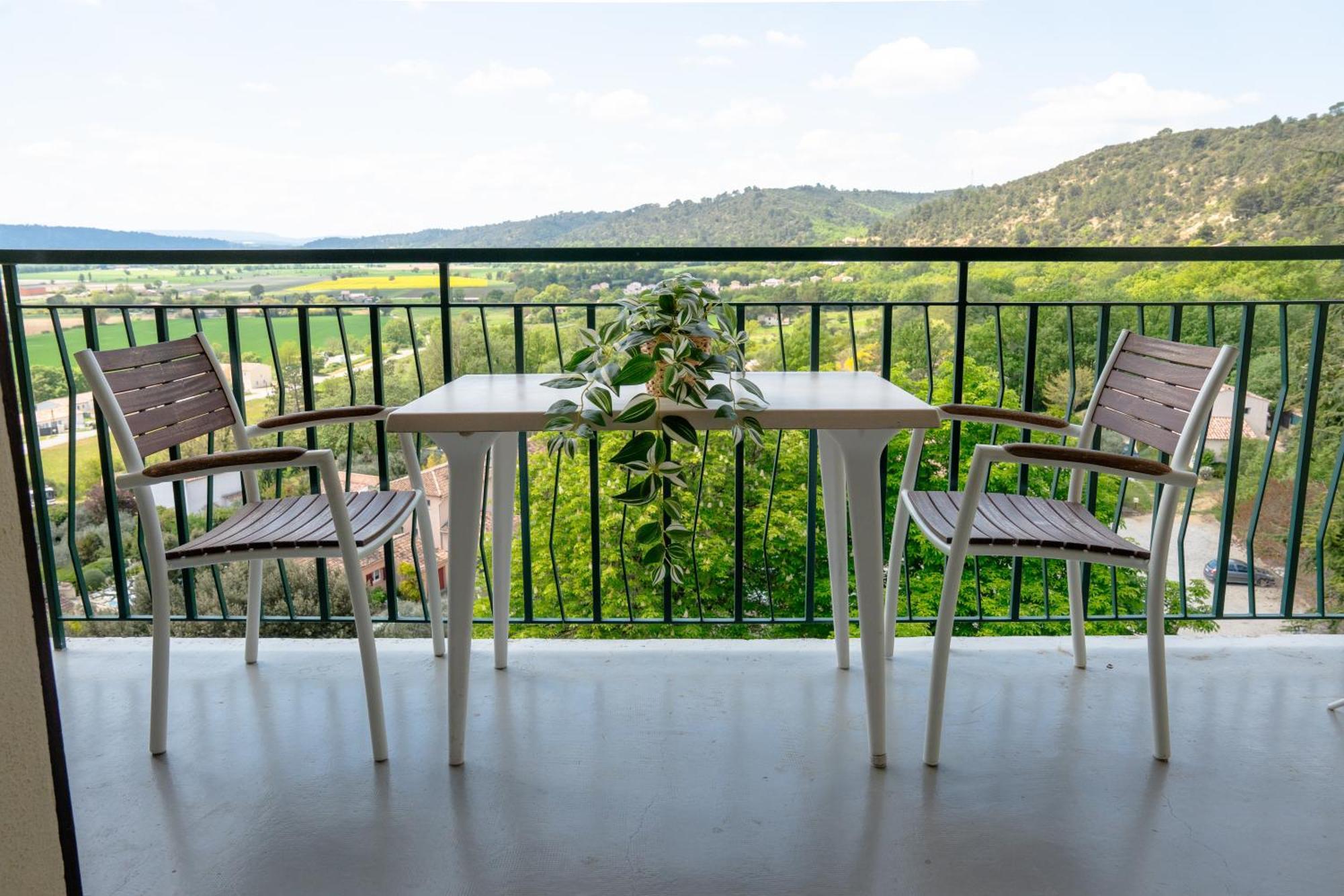 Lumineux Studio-Gréoux-les-Bains Exteriör bild